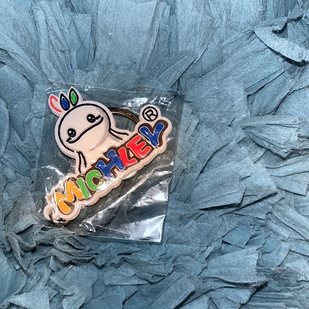 🔑🔵🟡🔴 • MICHLEY • 🔑🔴🔵🟡 • Keychain - Picture 6 of 7